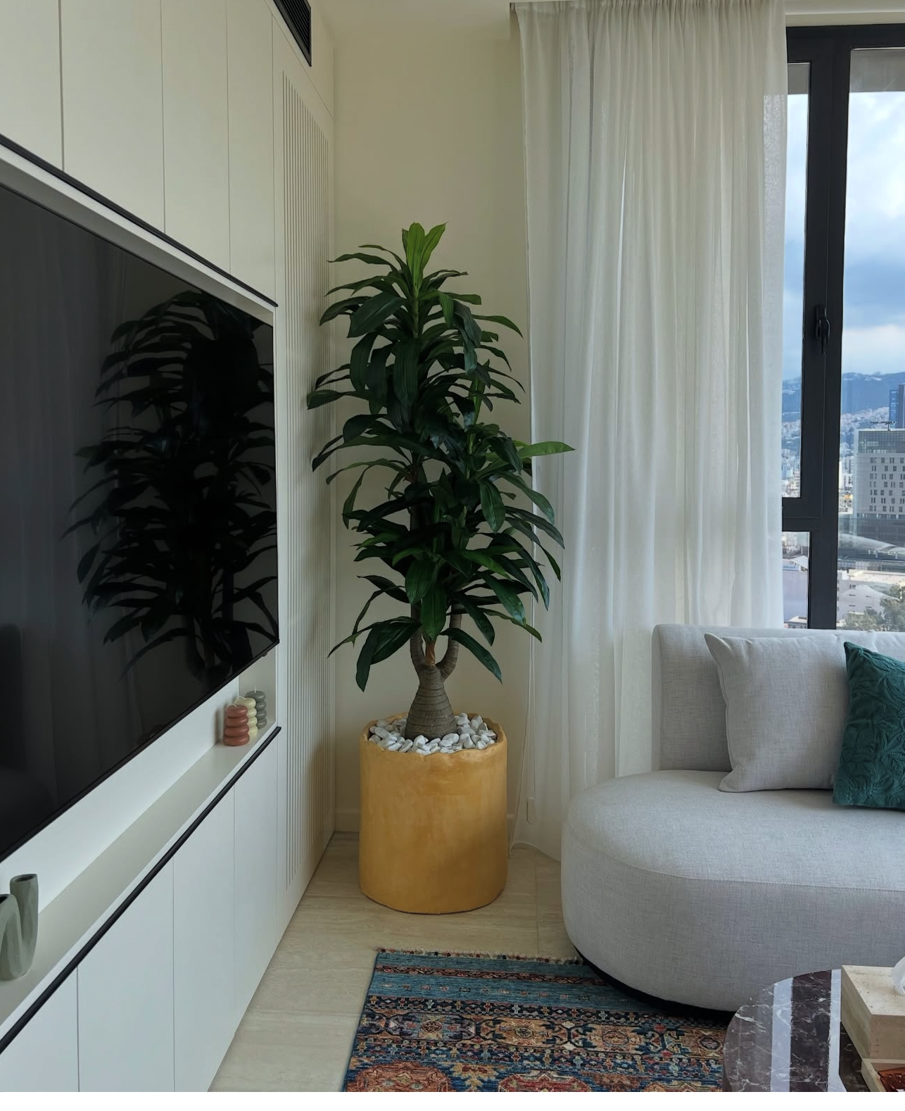 Artificial Plant Rental Dubai, Stylish Greenery Solutions for Modern Spaces
